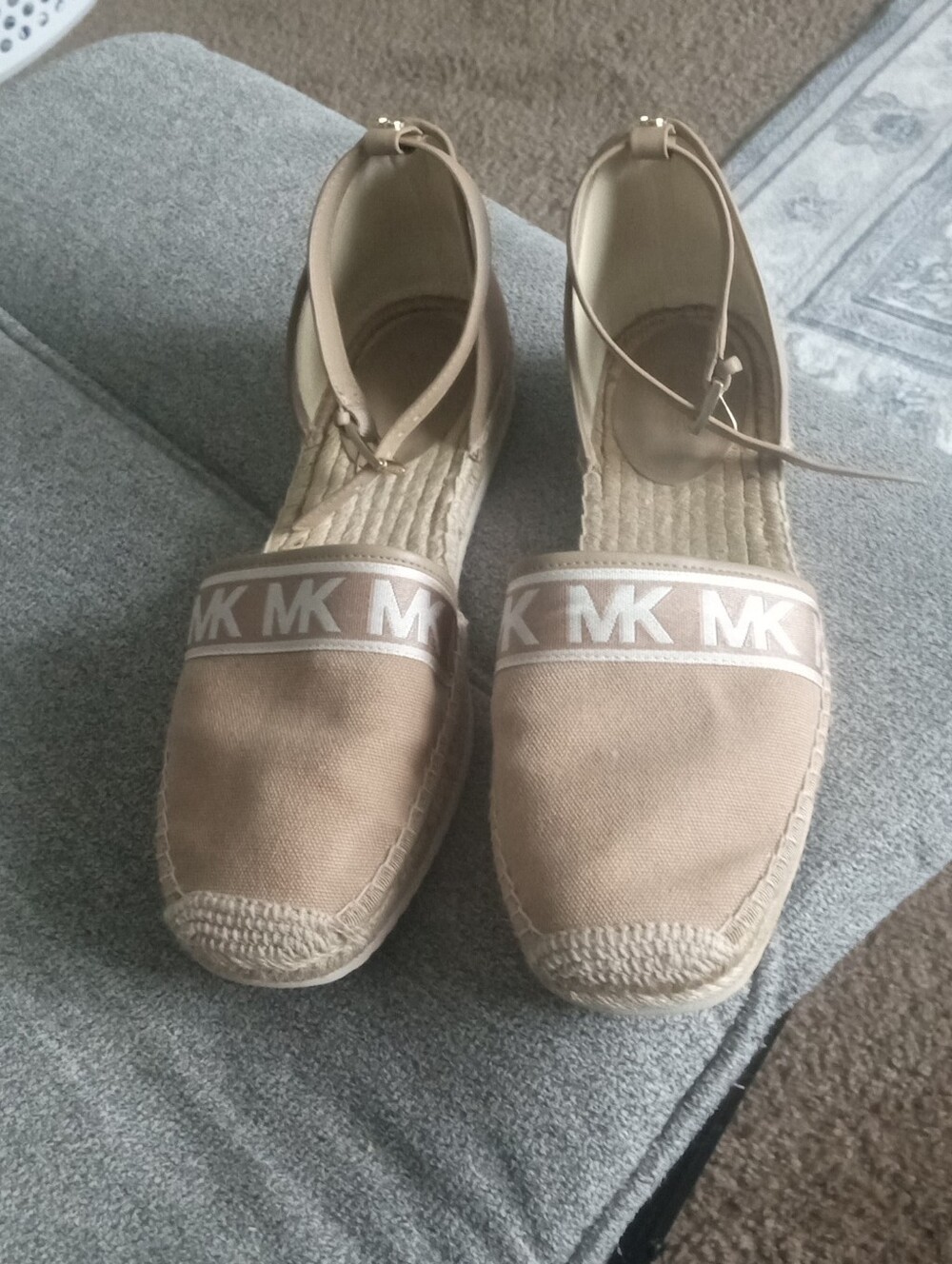 Michael Kors Girls Tan MK Logo Espadrille Wedge Sandals Size 10